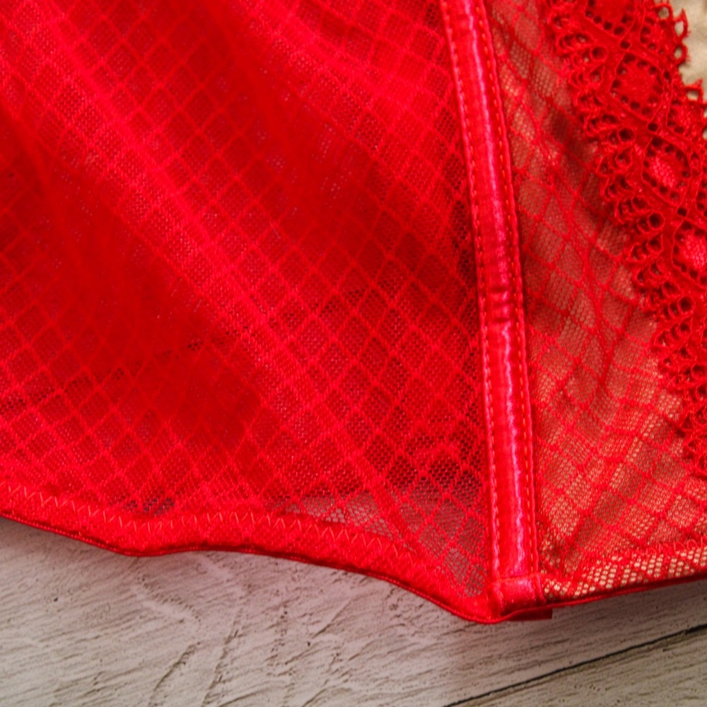 Push-Up Bustier - Picture 4 of 10